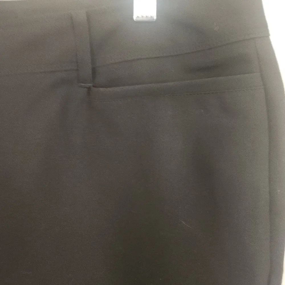 P39 Zac & Rachel black cropped dress pants pockets button detail @ cuffs - Picture 5 of 15